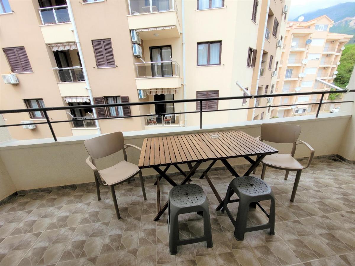 Apartament Bella Budva Bečići Zewnętrze zdjęcie